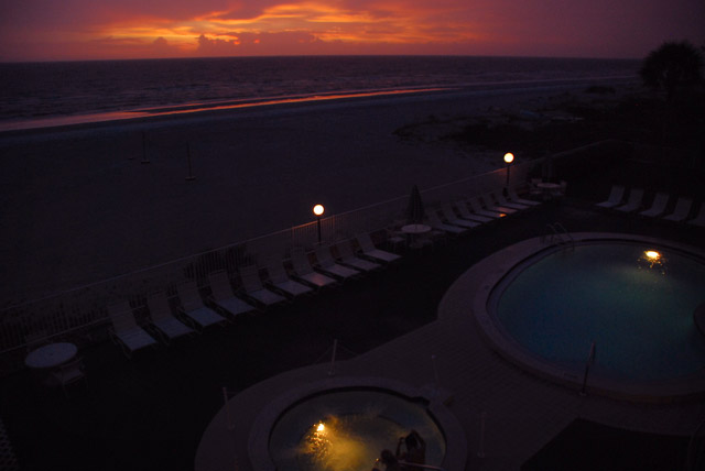 sunset-over-gulf-of-mexico-from-hot-tub